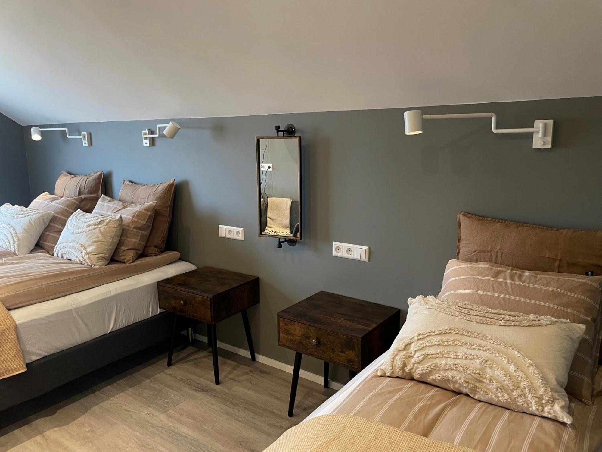 Lindarholl Guesthouse Stori-Bakki エクステリア 写真