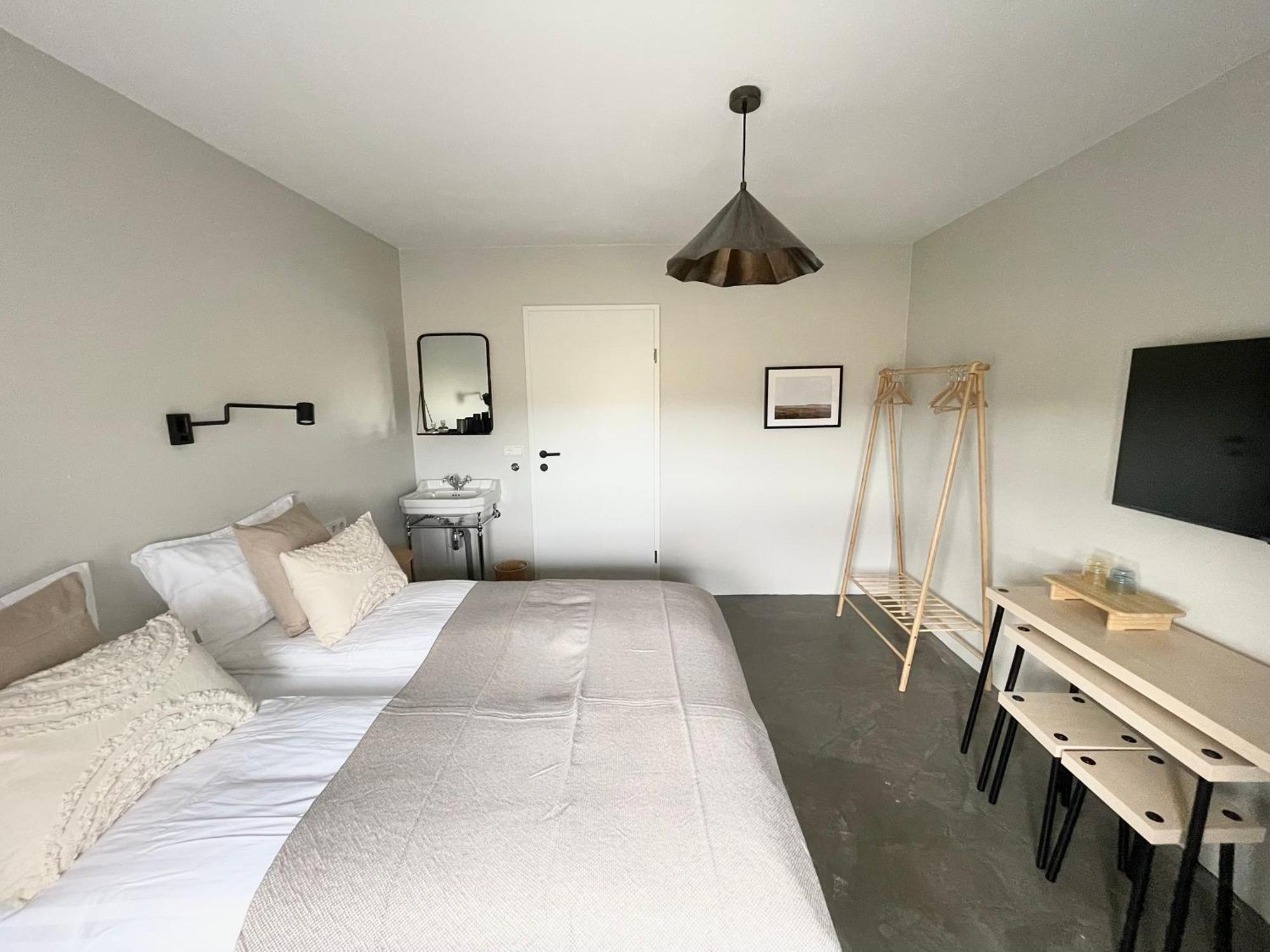 Lindarholl Guesthouse Stori-Bakki エクステリア 写真