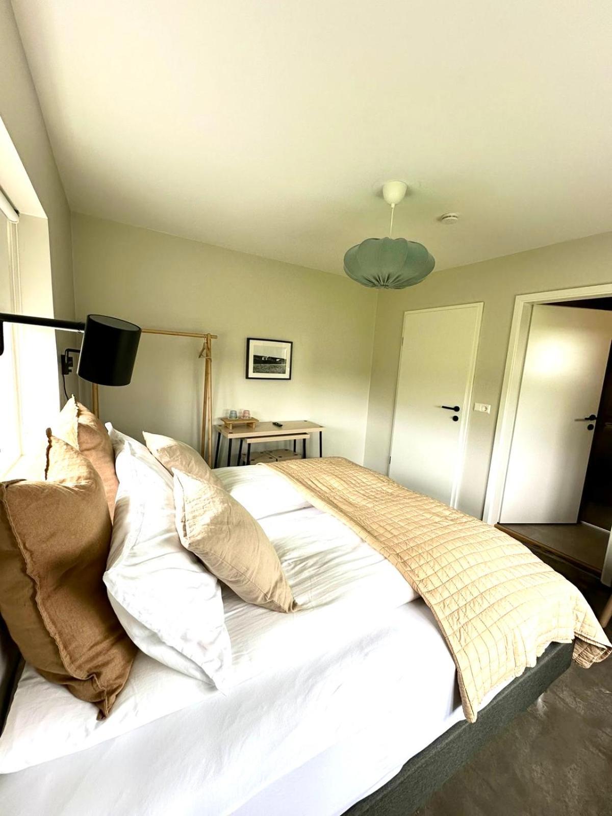 Lindarholl Guesthouse Stori-Bakki エクステリア 写真